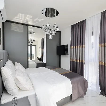 Odeona Zadarvillas *