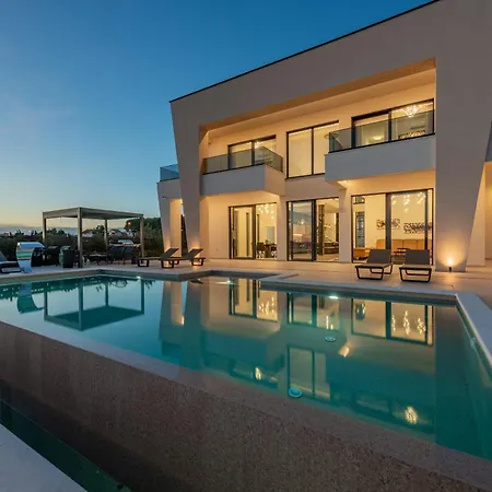 Odeona Zadarvillas Villa *